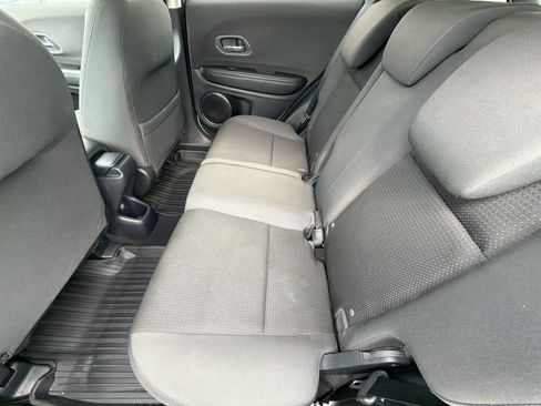 Used 2021 Honda HR-V EX image 24