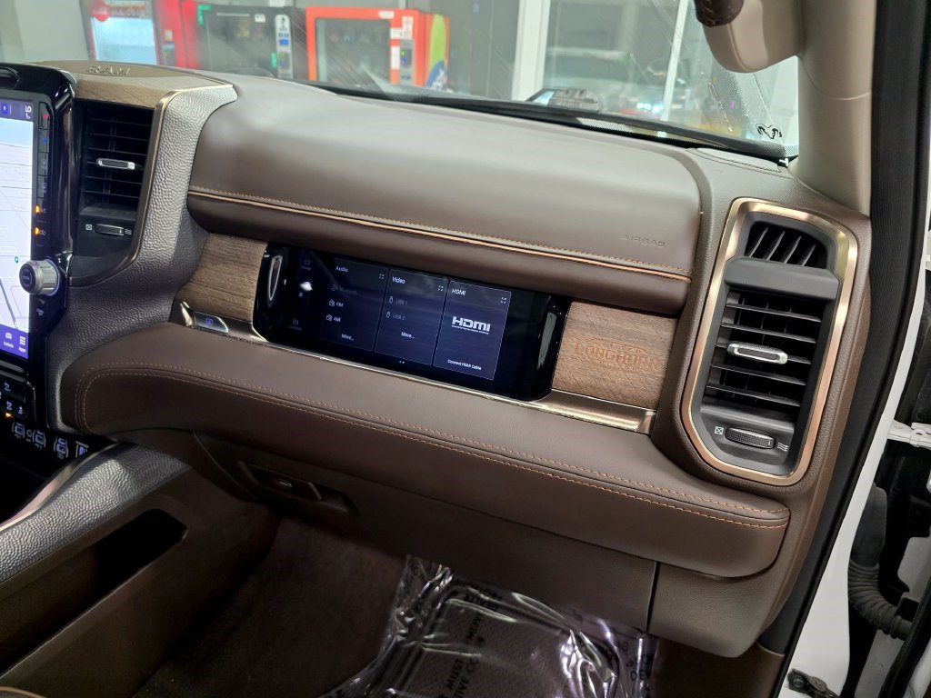 Used 2025 RAM 1500 Limited w/ Trailer Tow Group AWD/4WD image 44