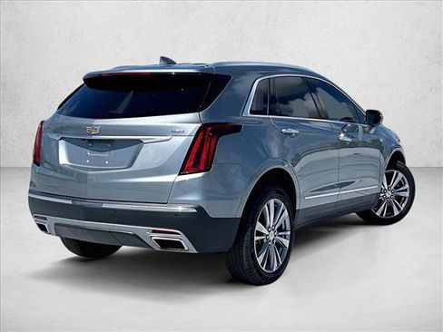 Certified 2023 Cadillac XT5 Premium Luxury FWD image 2