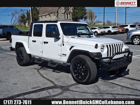 Used 2023 Jeep Gladiator Sport image 1