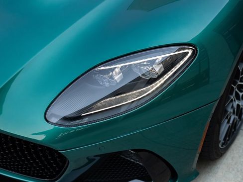 Used 2023 Aston Martin DBS Superleggera Volante RWD image 10