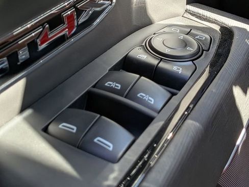 New 2026 GMC Sierra 1500 AT4X AWD/4WD image 27