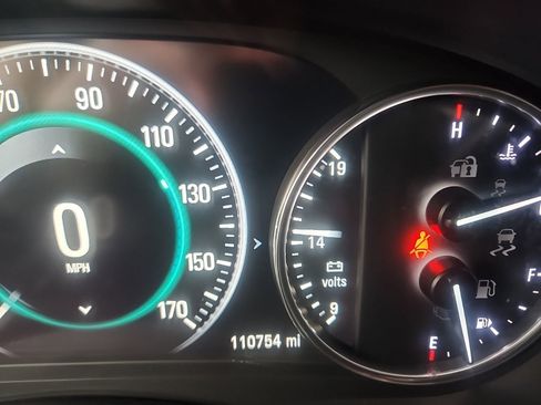 Used 2018 Buick LaCrosse Premium w/ Driver Confidence Package #2 image 17