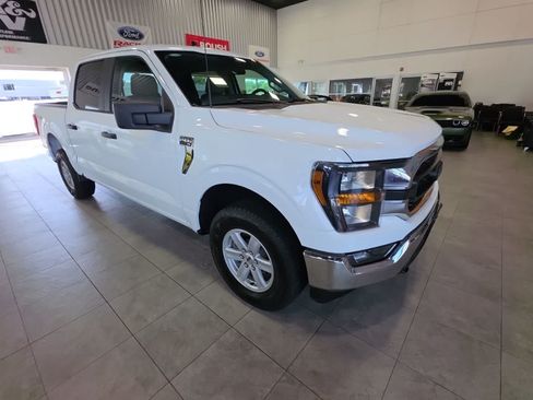 Used 2023 Ford F150 XLT AWD/4WD image 5