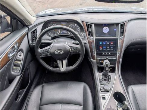 Used 2018 INFINITI Q50 Luxe image 22