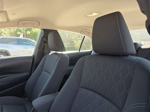 Certified 2025 Toyota Corolla LE image 23