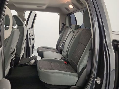 Used 2017 RAM 1500 Big Horn AWD/4WD image 24
