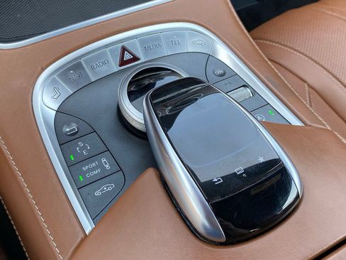 Used 2015 Mercedes-Benz S 550 4MATIC Coupe image 38