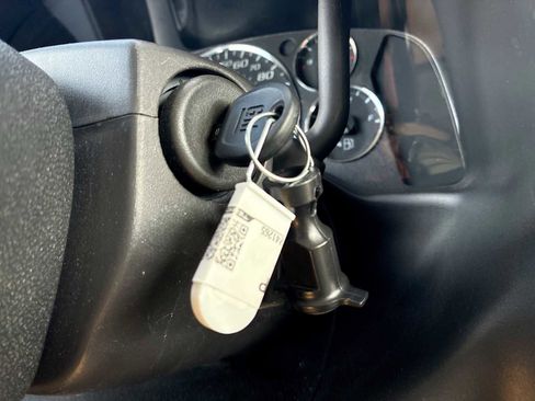 Certified 2022 GMC Savana 2500 w/ Driver Convenience Package image 16