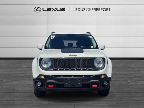 Used 2017 Jeep Renegade Trailhawk AWD/4WD image 2