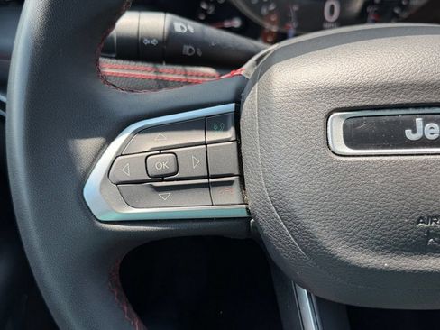 Used 2024 Jeep Compass Trailhawk AWD/4WD image 20