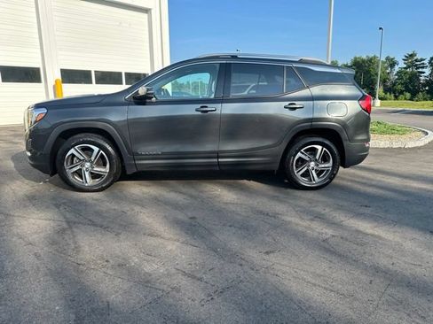 Used 2020 GMC Terrain SLT AWD/4WD image 2