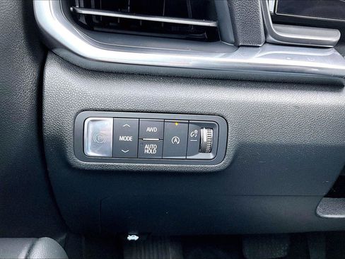 Used 2025 GMC Terrain Elevation AWD/4WD image 36
