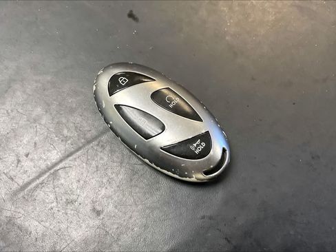Used 2024 Hyundai Elantra SEL FWD image 19