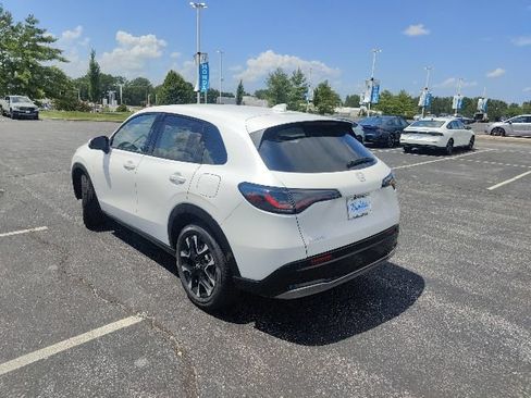 New 2027 Honda HR-V EX-L image 3