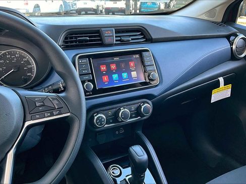New 2025 Nissan Versa SV image 6