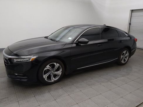 Used 2020 Honda Accord EX image 2