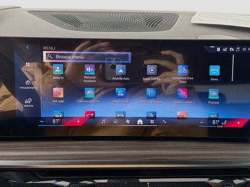 New 2026 BMW X5 xDrive40i w/ Climate Comfort Package image 16