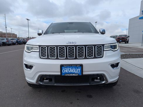 Used 2018 Jeep Grand Cherokee Overland image 5