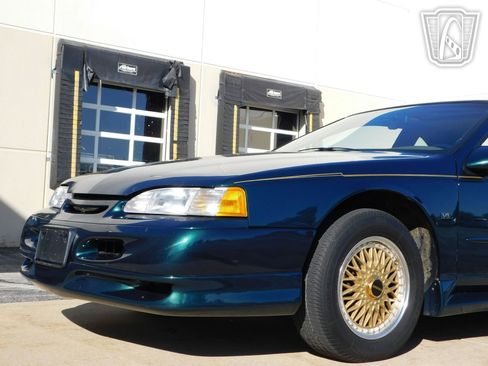 Used 1994 Ford Thunderbird LX image 32