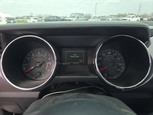 Used 2015 Ford Mustang GT RWD image 18