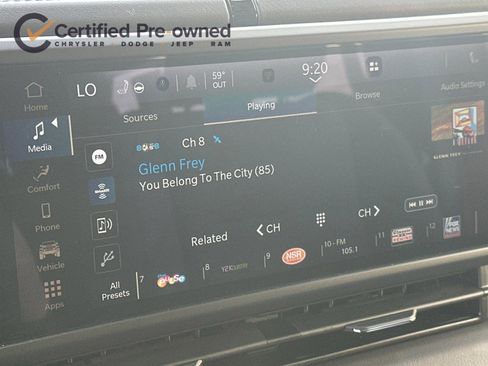 Used 2025 Jeep Wrangler Unlimited Sahara w/ Safety Group AWD/4WD image 19