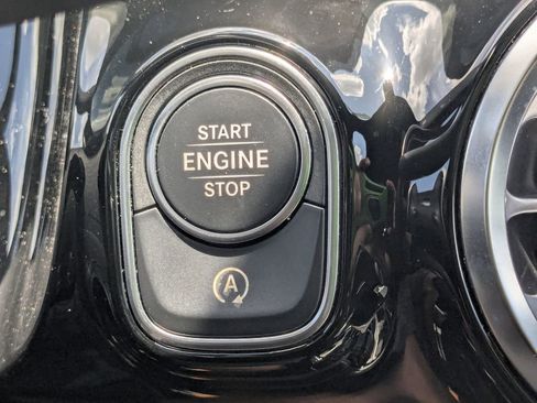 Certified 2021 Mercedes-Benz GLA 35 AMG 4MATIC image 15