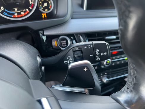 Used 2018 BMW X5 xDrive50i image 11