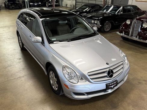Used 2007 Mercedes-Benz R 350 R 350 image 4