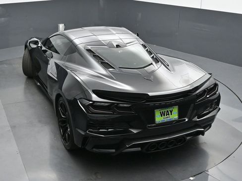 Used 2023 Chevrolet Corvette Z06 w/ Engine Appearance Package RWD image 38