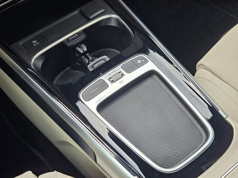 Certified 2026 Mercedes-Benz GLB 250 image 20