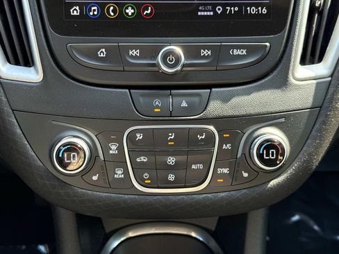 Used 2024 Chevrolet Malibu LT FWD image 11