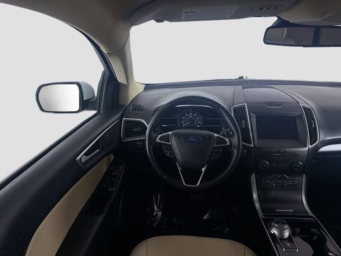 Used 2019 Ford Edge SEL w/ Equipment Group 201A image 17