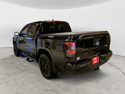 Certified 2023 Nissan Frontier SV w/ Midnight Edition Package image 3