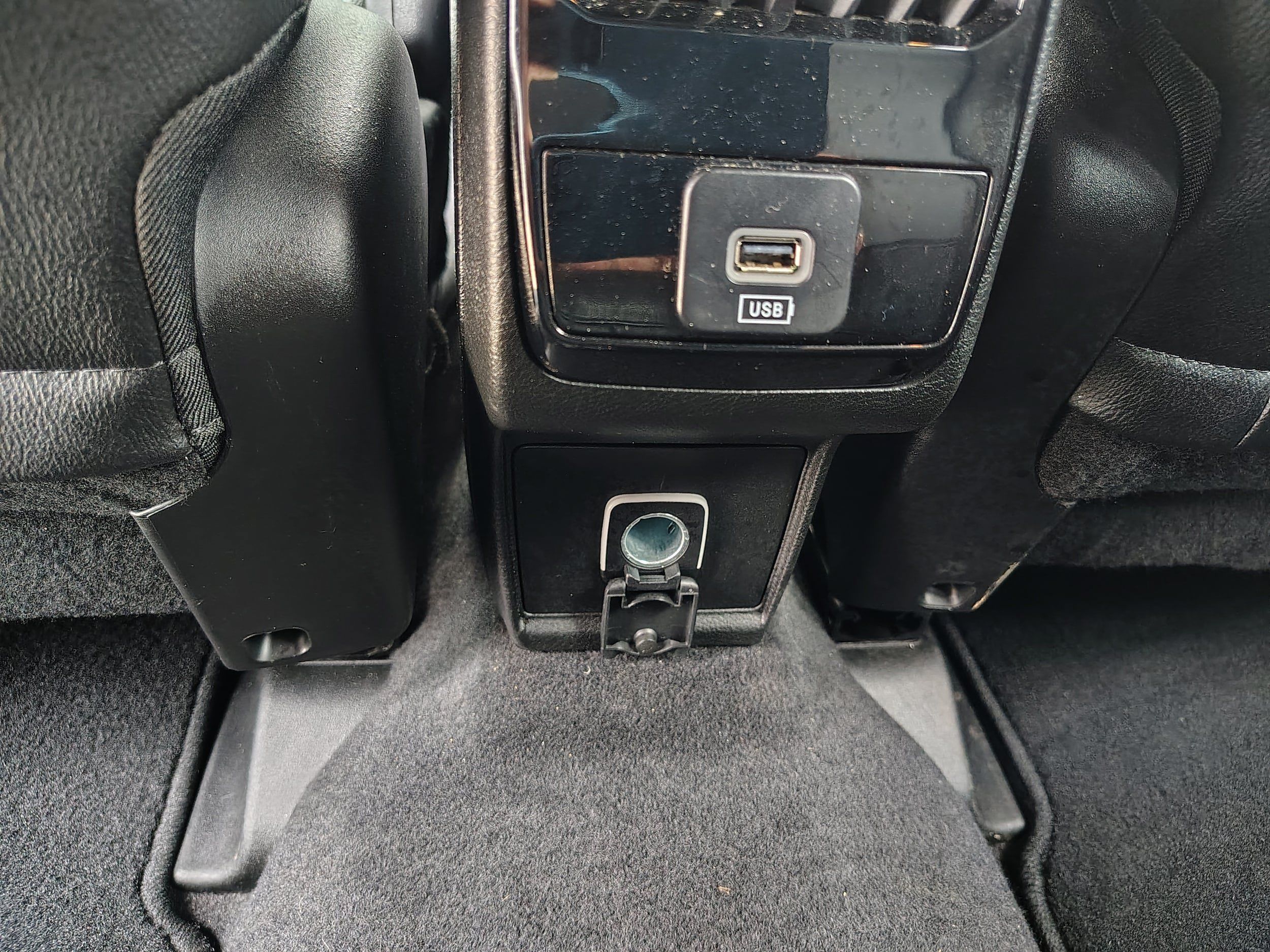 Certified 2024 Jeep Compass Limited w/ Sun and Sound Group AWD/4WD image 26