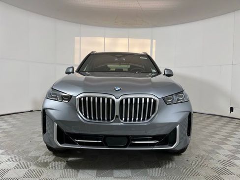 Used 2026 BMW X5 xDrive40i AWD/4WD image 2