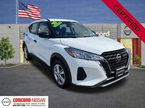 Certified 2025 Nissan Kicks Play S FWD image 1
