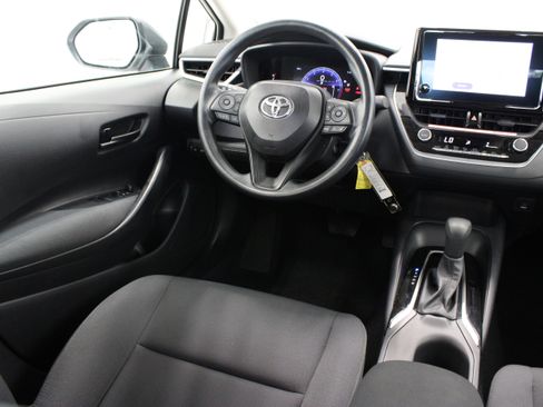 Used 2026 Toyota Corolla LE FWD image 28