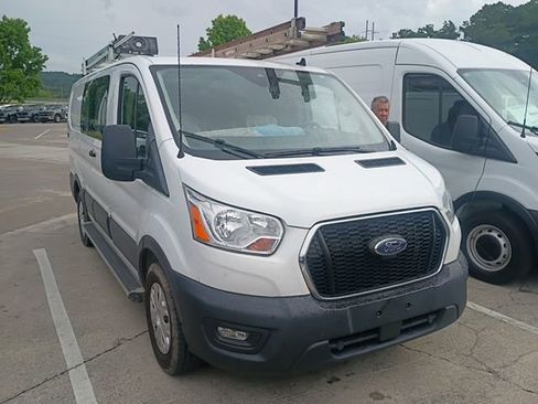 Used 2022 Ford Transit 250 Low Roof w/ Exterior Upgrade Package RWD image 4
