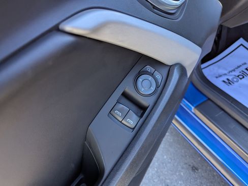 Used 2018 Chevrolet Camaro LT RWD image 11
