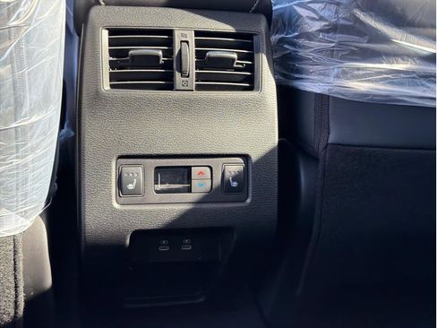 New 2026 Mitsubishi Outlander SEL Black Edition FWD image 21