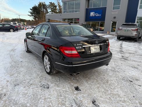 Used 2013 Mercedes-Benz C 300 4MATIC Sedan image 6