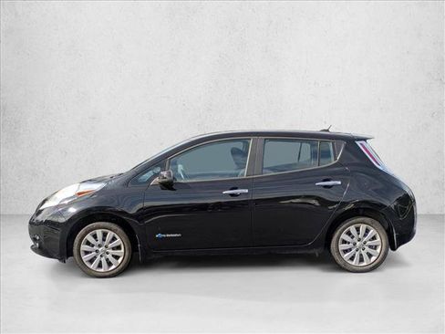 Used 2013 Nissan Leaf S w/ Charger Pkg FWD image 5
