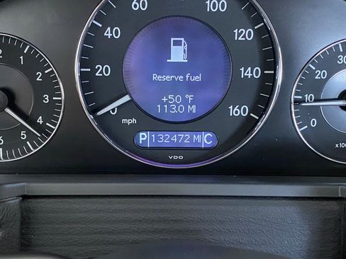 Used 2005 Mercedes-Benz E 500 4MATIC Sedan image 21