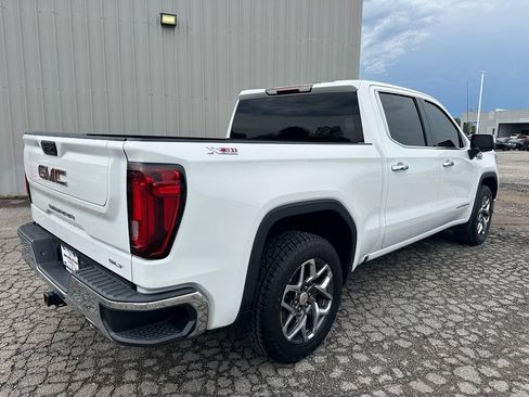 Used 2022 GMC Sierra 1500 SLT w/ SLT Premium Package AWD/4WD image 5