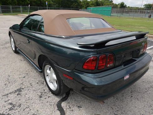 Used 1998 Ford Mustang Convertible RWD image 5