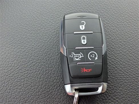 New 2025 RAM 1500 Big Horn image 32