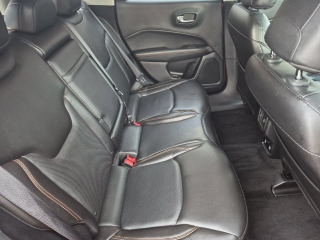 Used 2018 Jeep Compass Limited AWD/4WD image 29
