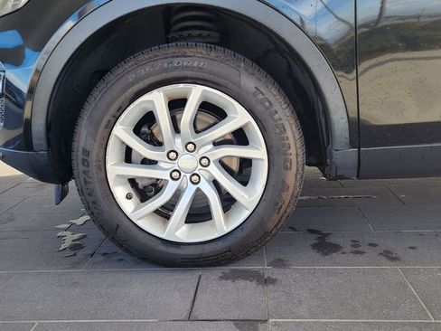 Used 2016 Land Rover Discovery Sport HSE image 10