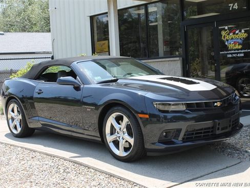 Used 2014 Chevrolet Camaro SS w/ RS Package RWD image 18